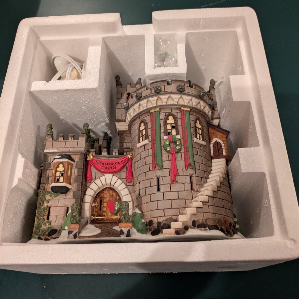 Department 56 Dickens Village Heathmoor Castle